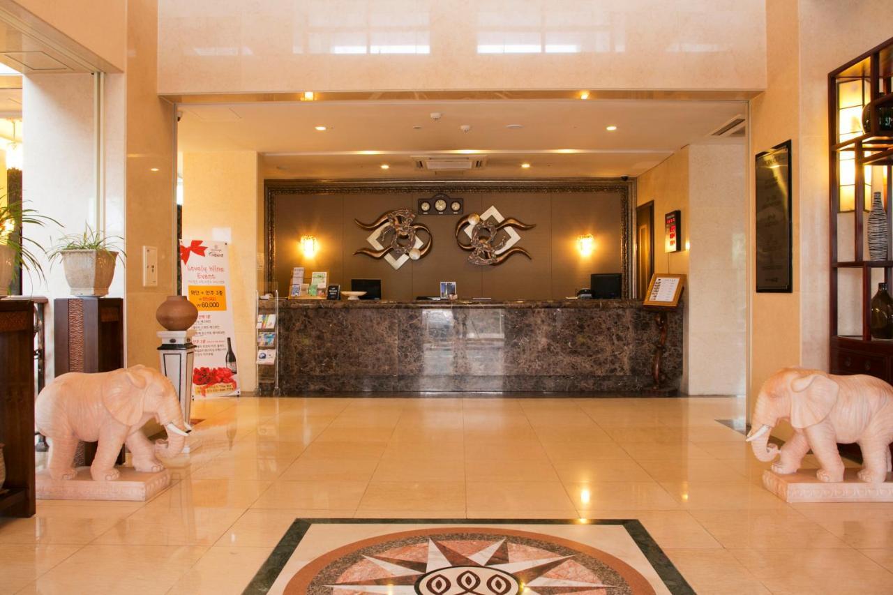 Wiz Hotel Paju Exteriör bild