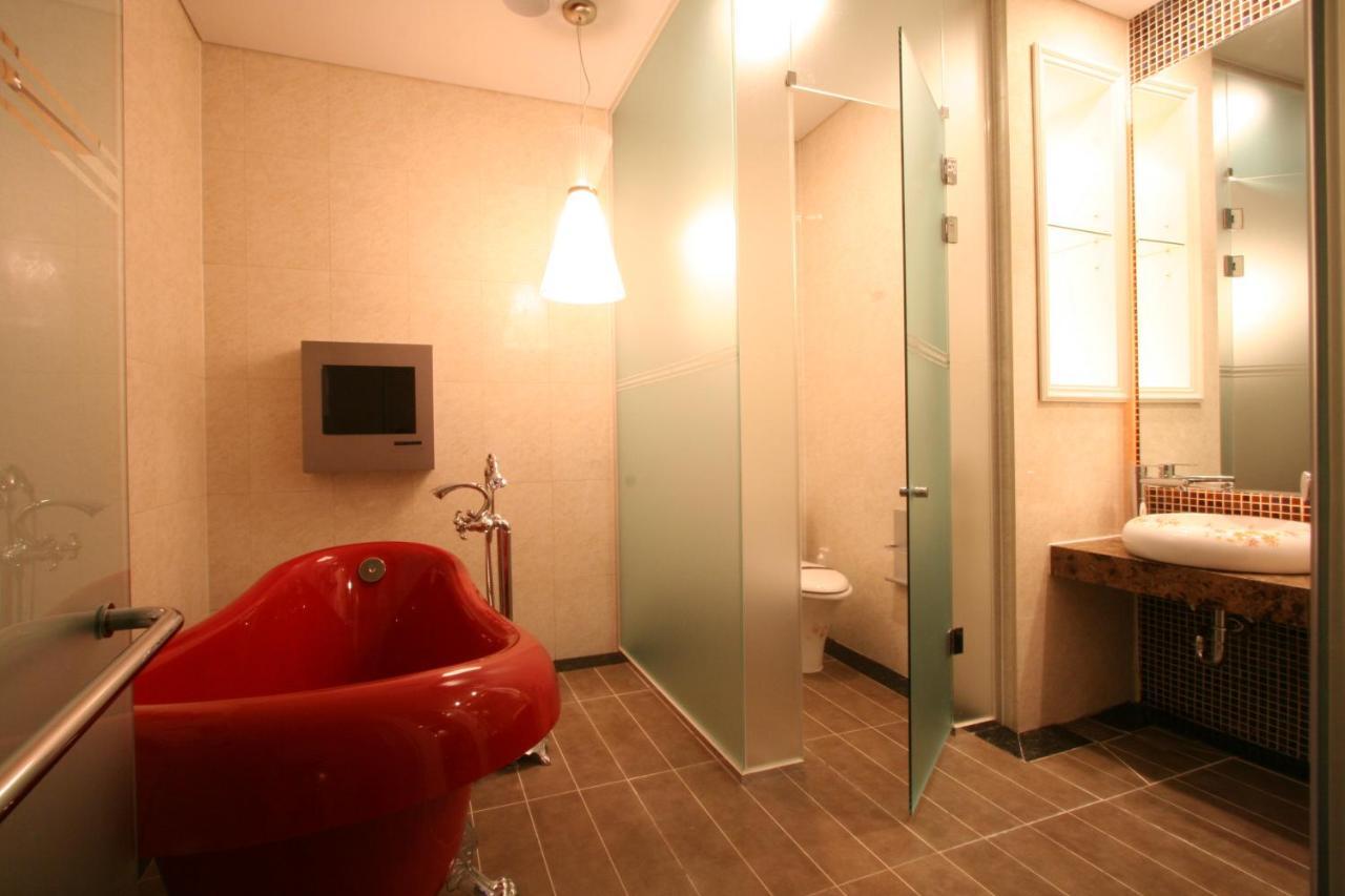Wiz Hotel Paju Exteriör bild